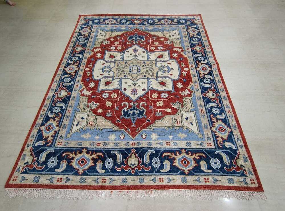 8 Feet 10 Feet Hand Knotted Woolen Carpet