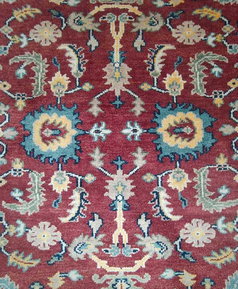 8 Feet 10 Feet Hand Knotted Floor Carpet