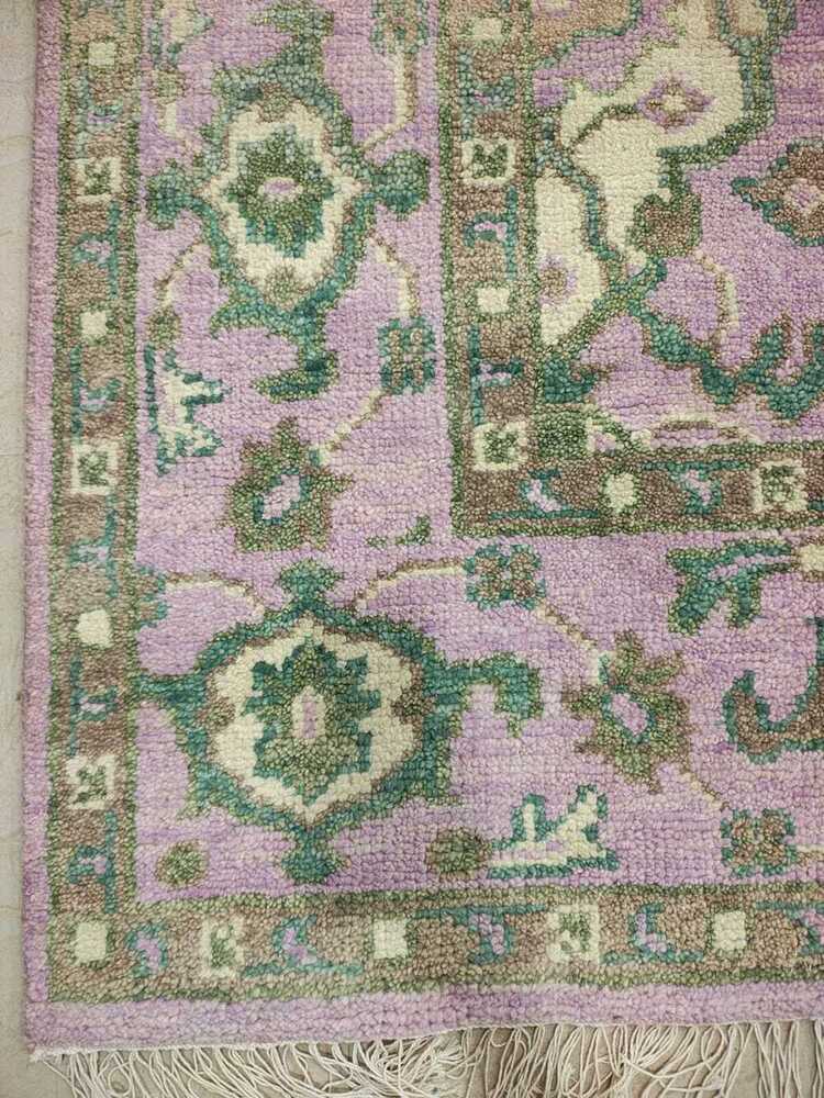 Customized 8 Feet 10 Feet Hand Knotted Carpet