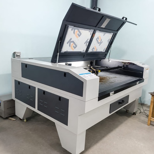 Wall Clock Laser Cutting Machine
