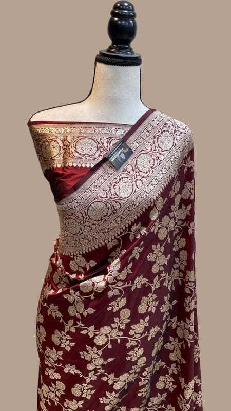 Ladies Maroon Color Saree