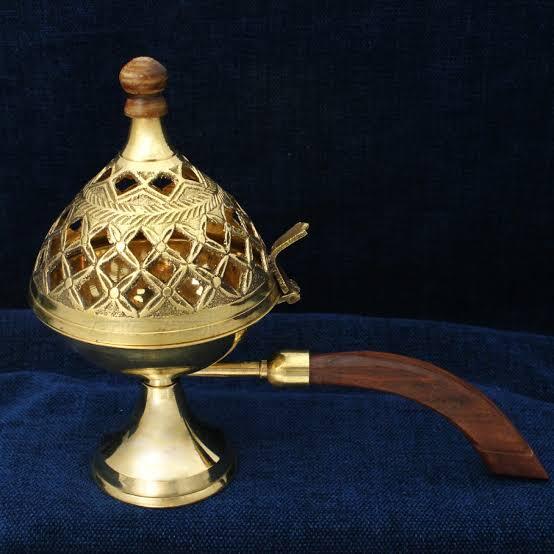Brass Incense Burner - Shape: Round / Traditional