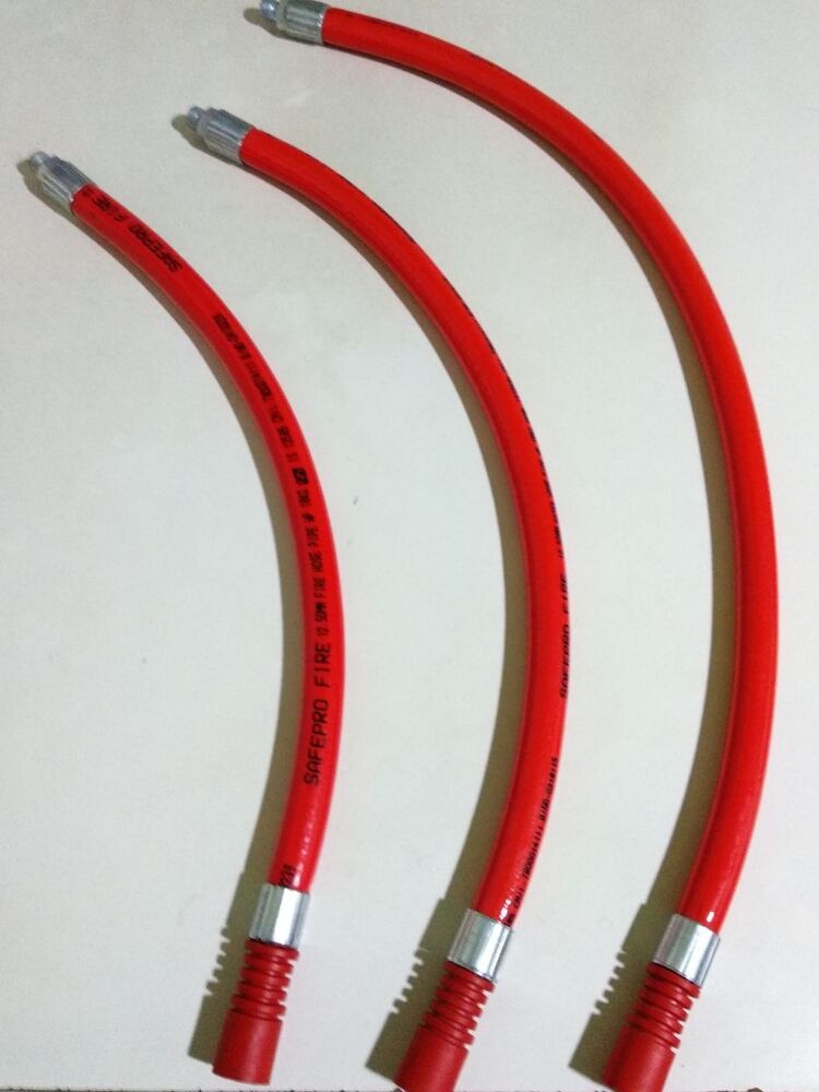 Red Rubber Flexible Hose Pipes