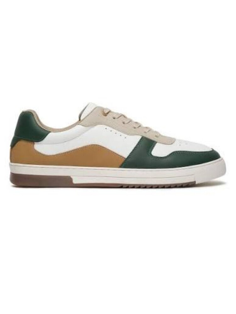 Casual sneakers shoes