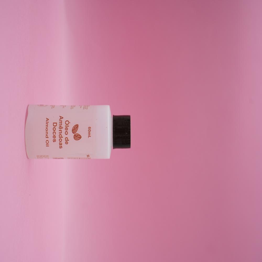 ALMOND OIL