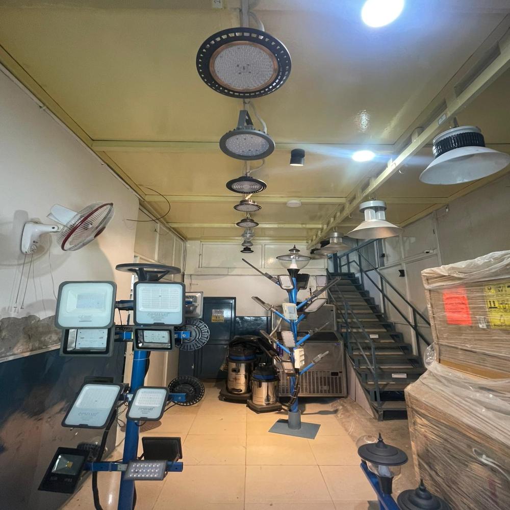 60W LED Street Light Lens Top Wall Mount (60W)