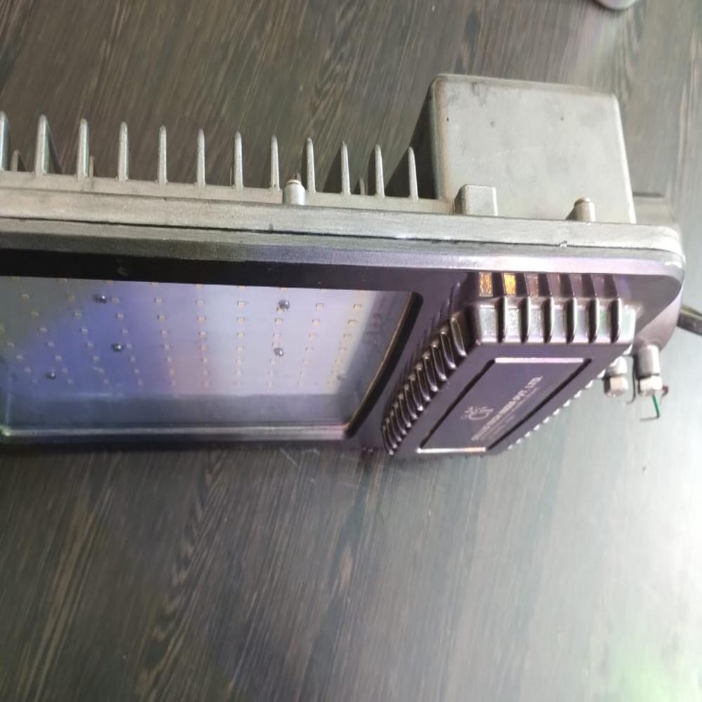 LED Street Light Frame Top (30W, 40W, 50W, 60W, 80W, 100W, 120W, 150W))