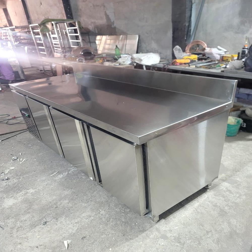Stainless steel commercial undercounter refrigerator