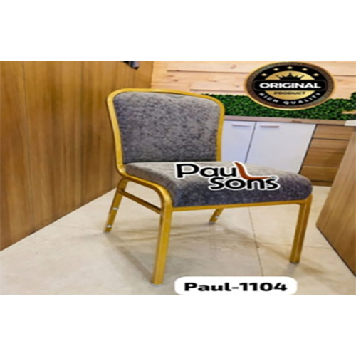 1104 Thigh comfort Banquet chair