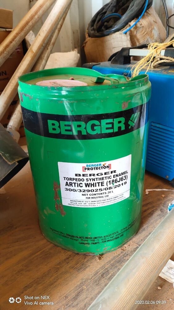 Enamel Paint - Synthetic Enamel, 20L, Topedo White & Artic White, High Gloss, Weather Resistant, Low Maintenance
