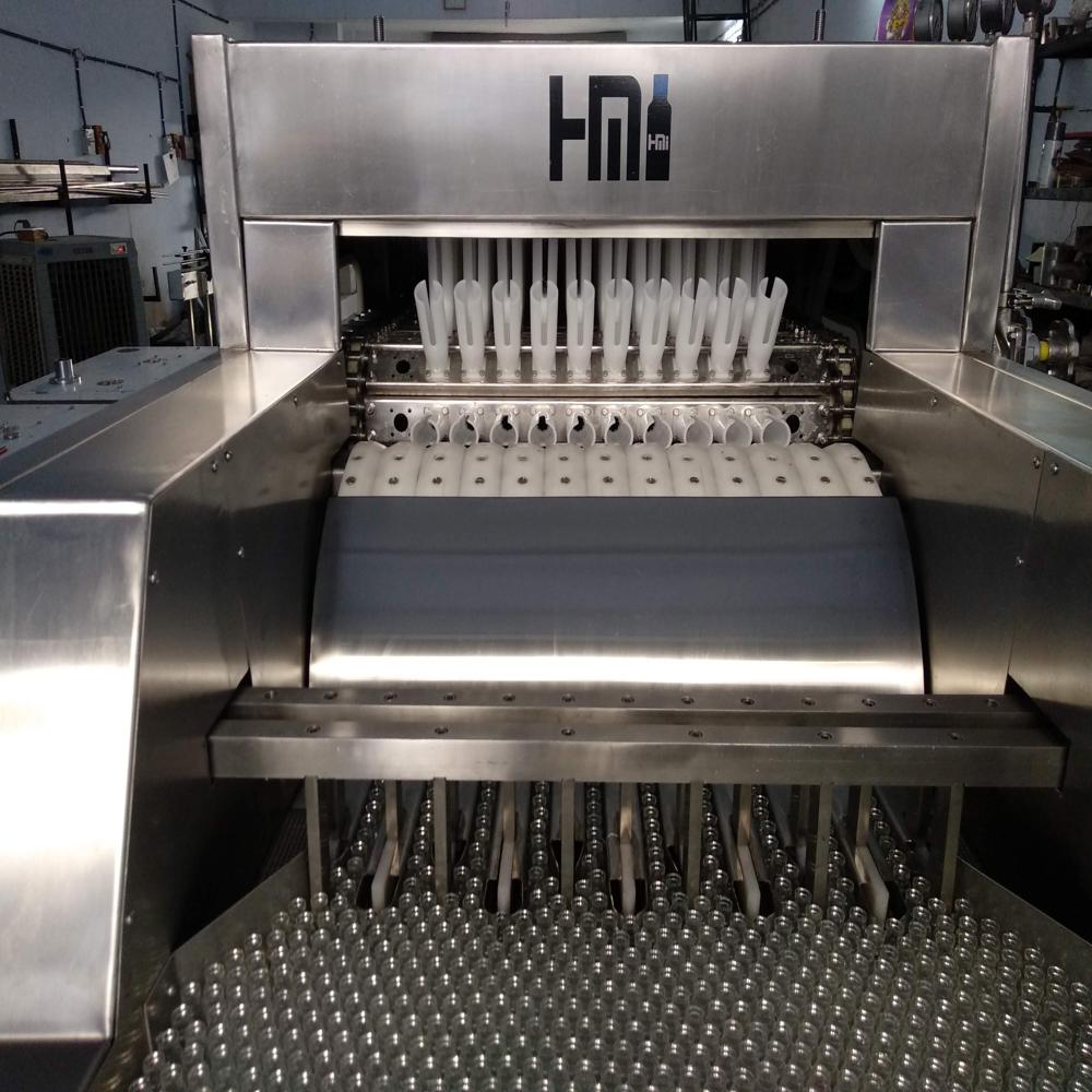 Pharmaceutical Automatic Linear Bottle Washing Machine