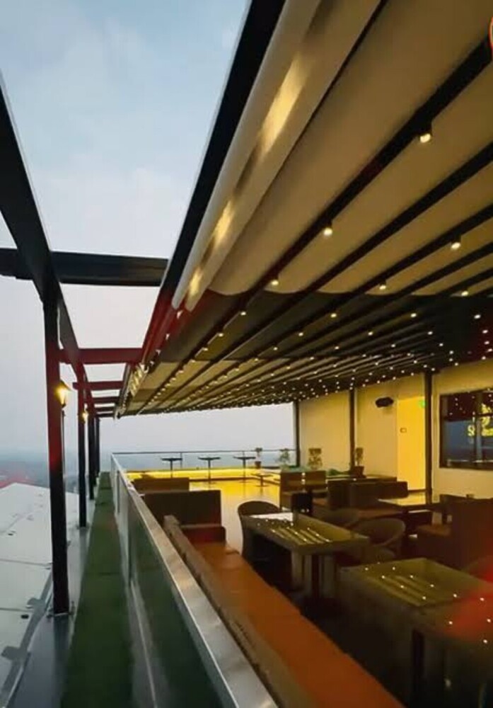 Retractable Sliding Glass Roofing System