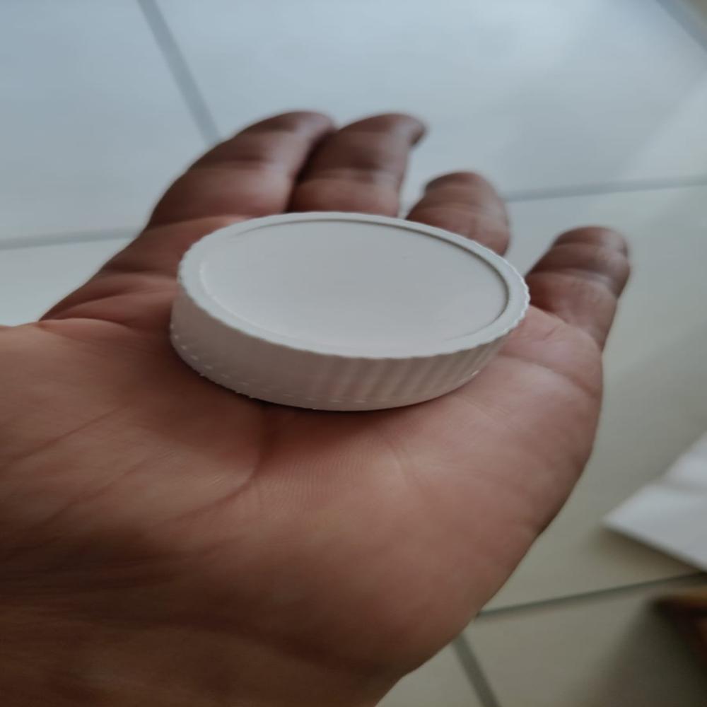 38mm screw cap