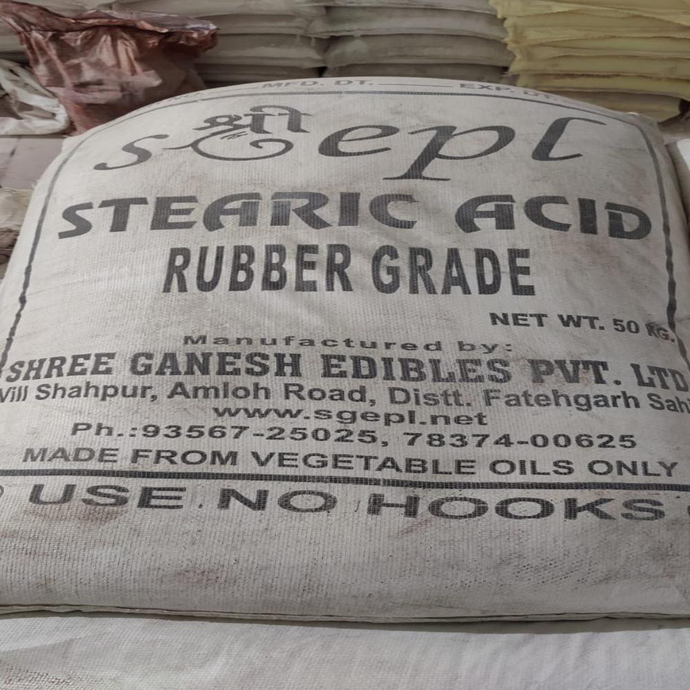 Stearic Acid Powder - Boiling Point: 361 C