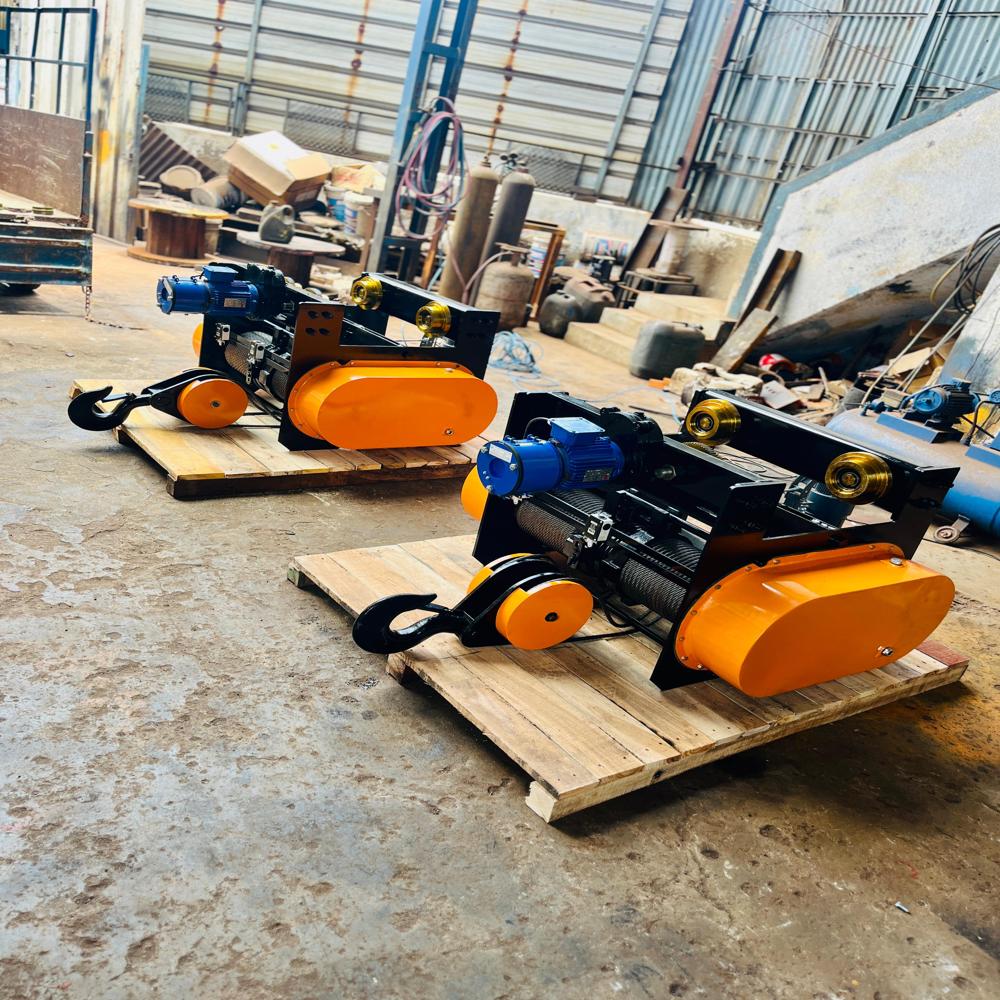 5 Ton Wire Rope Hoist - Lifting Height: 6-8 M