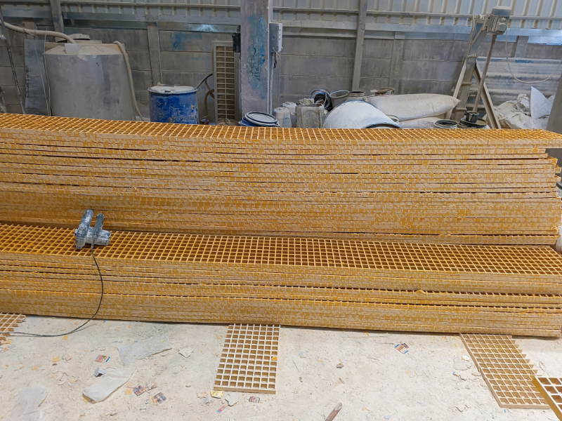 Fiberglass Grating Manufacturer