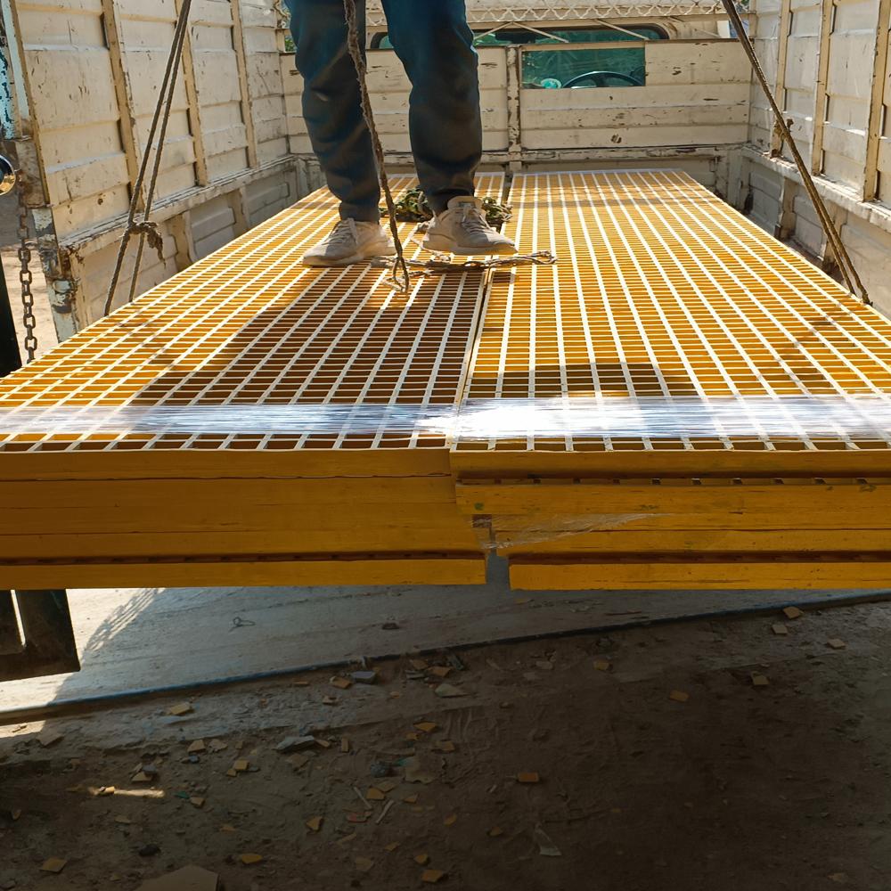 Industrial FRP grating manufacturer