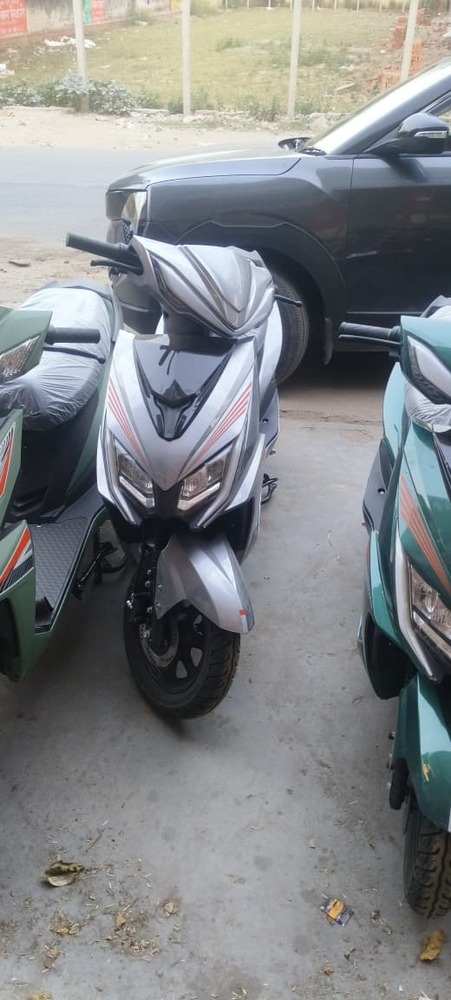 Electric Motor Scooter