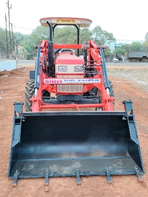Swaraj Tactor Loder