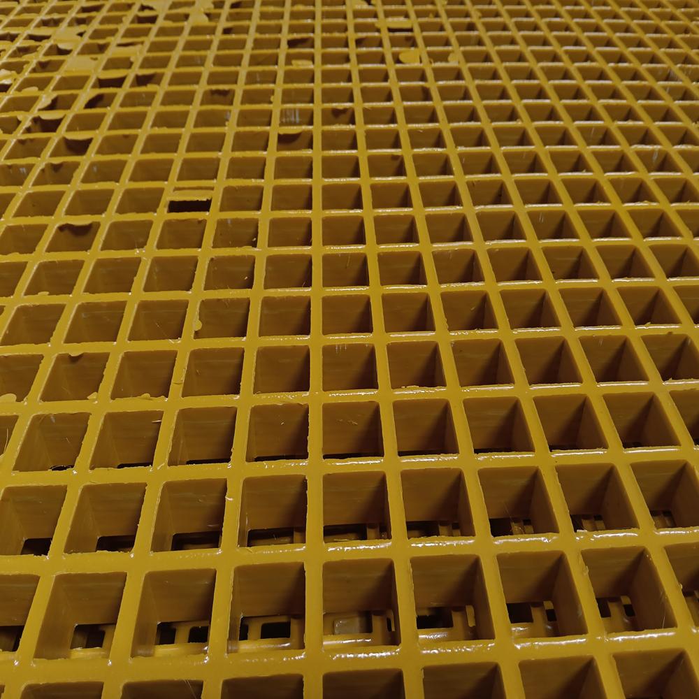 Corrosion Resistant Grating 