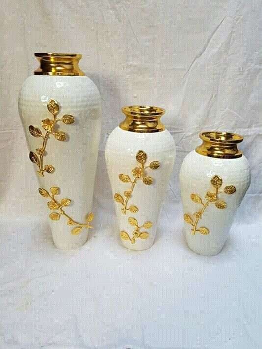Metal Flower Vase - Color: White With Golden Design