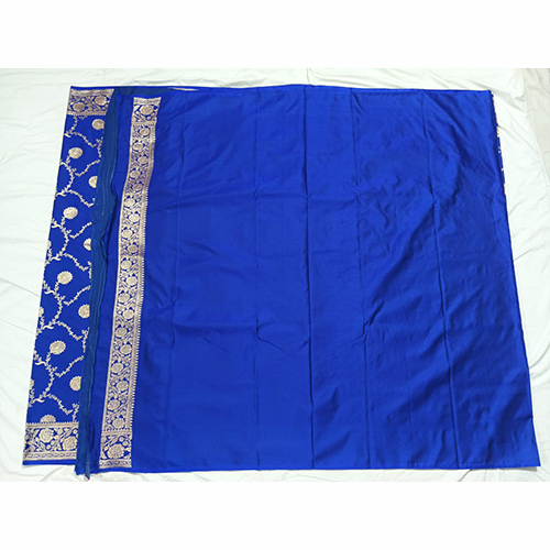Mashru Silk Saree Pattern Type - Sada Jaal  Fabric