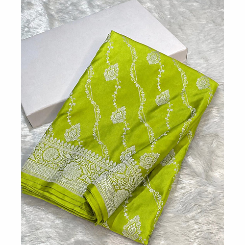 Soft Premium Laheriya Buti Mashru Silk Wedding Wear Saree