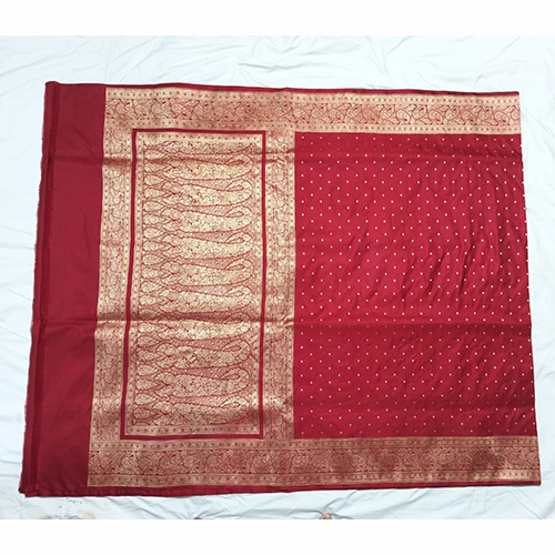 Pure Satin Chunri Boty Kaire Pallu