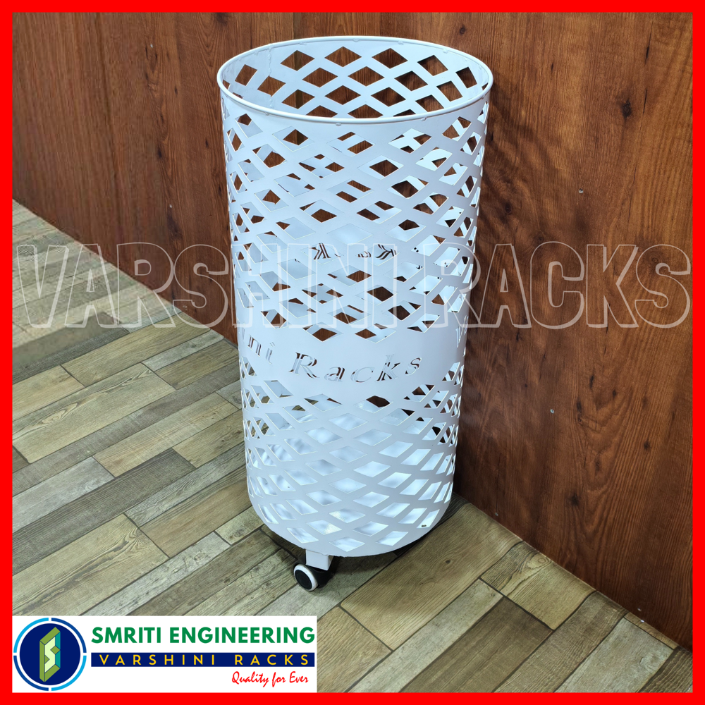Round Broom Stand