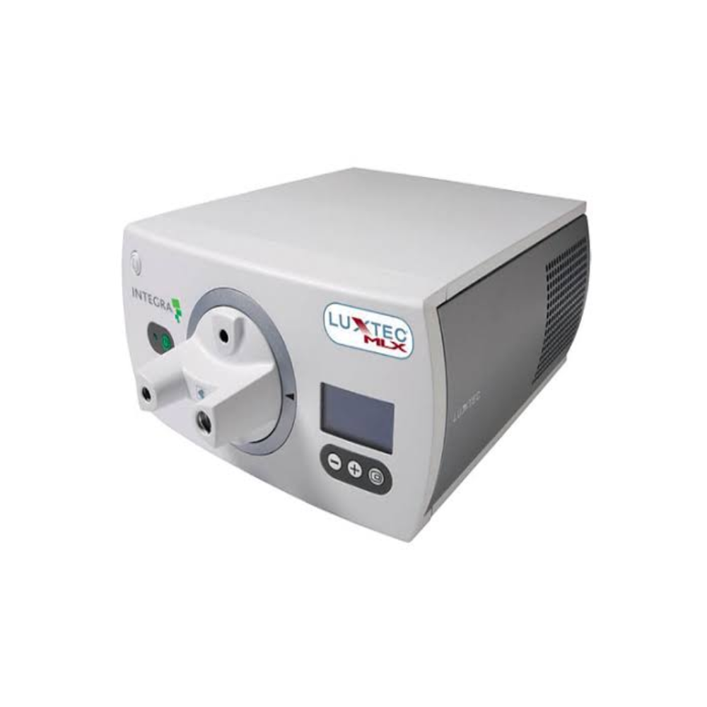 Portable Luxtec Ultralite MLX300 Surgical Headlight, For Hospital, Halogen