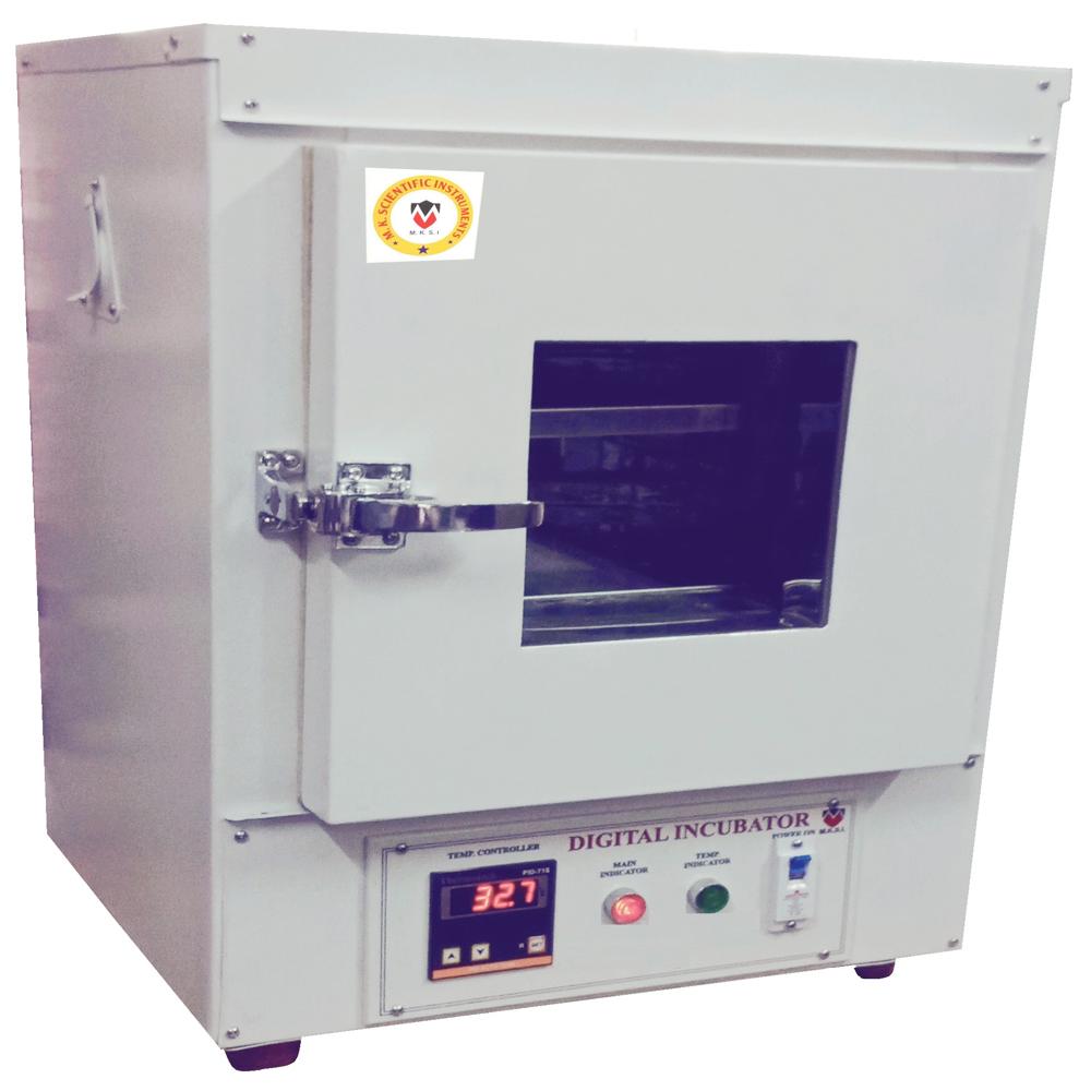 Bacteriological Incubator