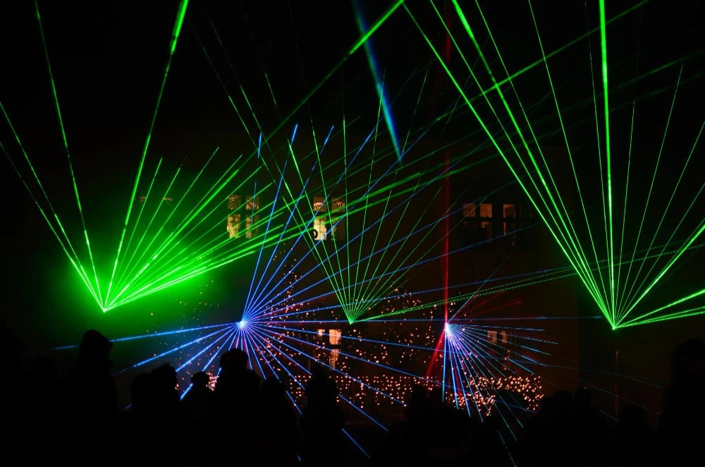 Laser Stage Lighting - Color: Black