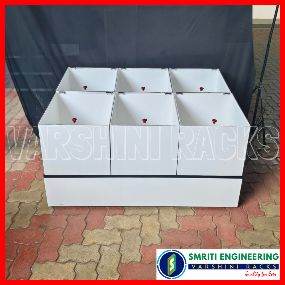 Rice Bin With Stand - Capacity: 50 Kg