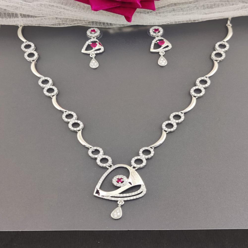 Silver Necklace - Gender: Women