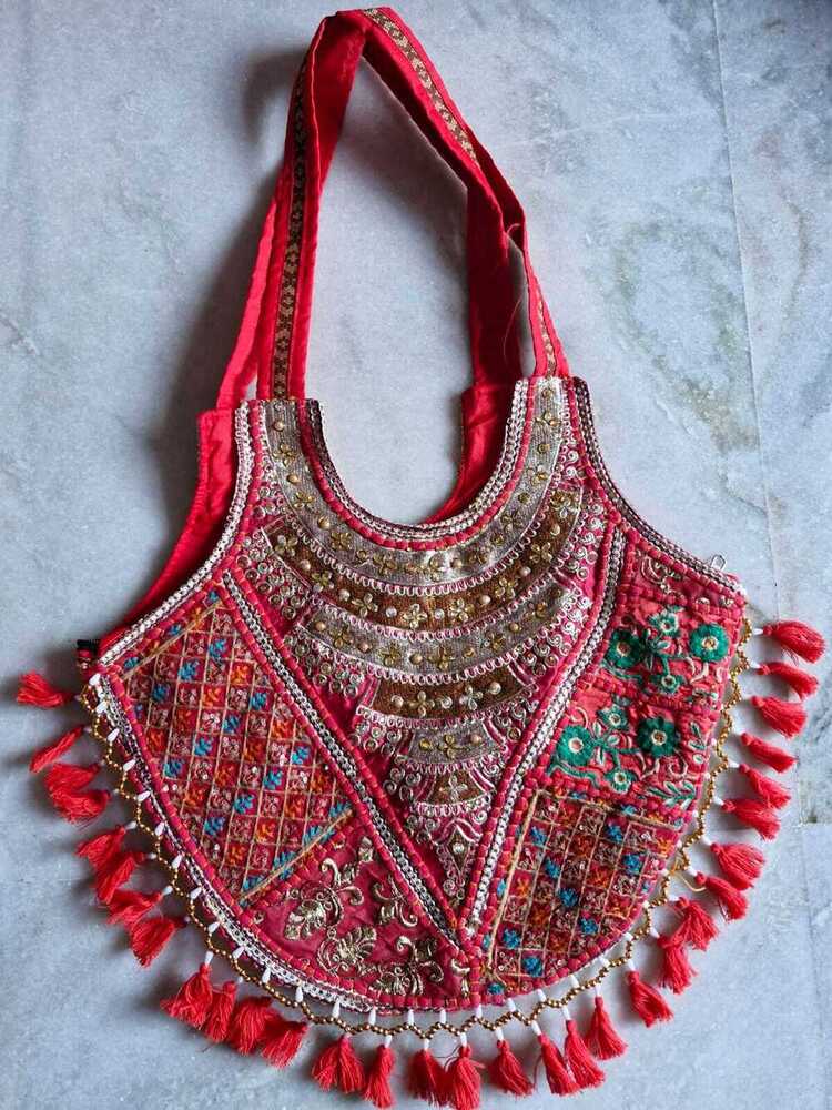 Banjara Sling Bag