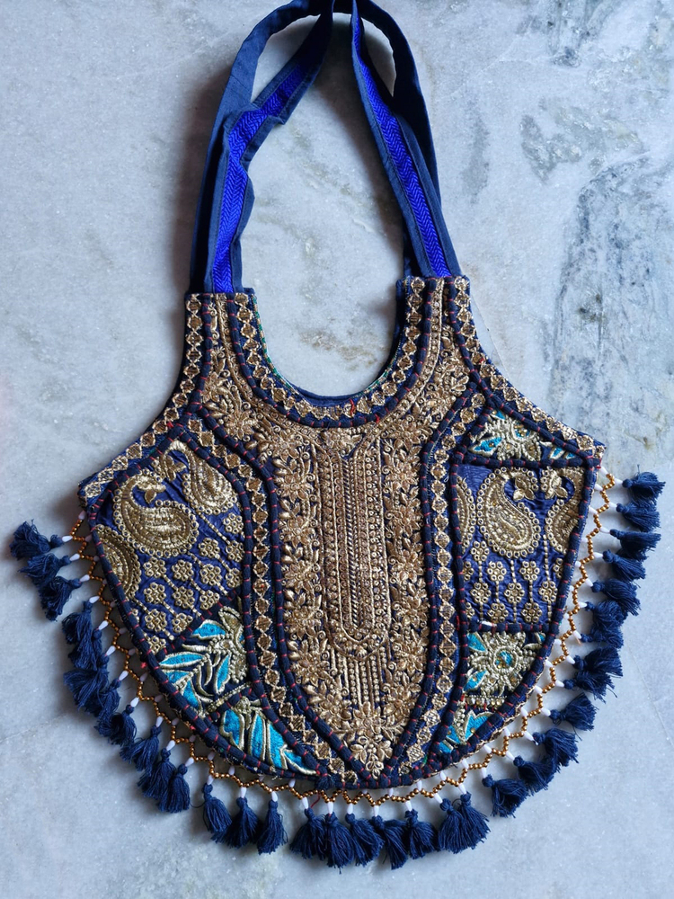 Banjara Sling Bag