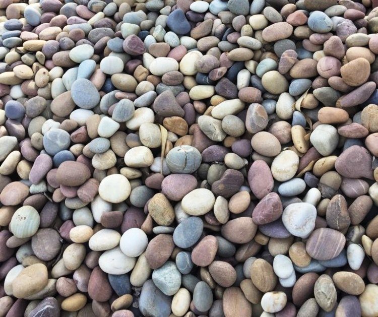 Landscaping garden decoration and landscaping natural round Mix River Pebble Stone