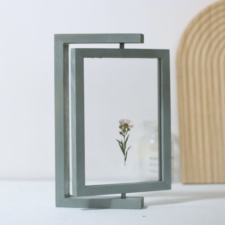 Wooden Spinning Photo Frame