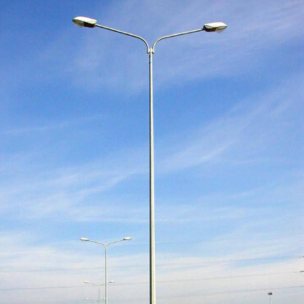 Street Light Pole - Application: Commercial