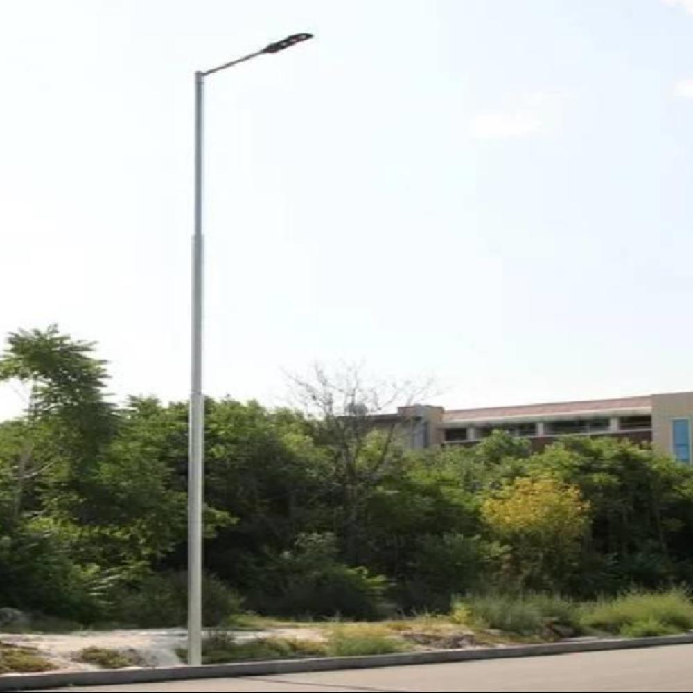 Street Light Pole - Application: Commercial