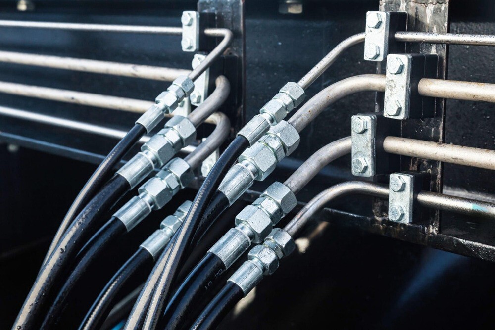 High Pressure Hydraulic Hose Assembly with Steel Pipe