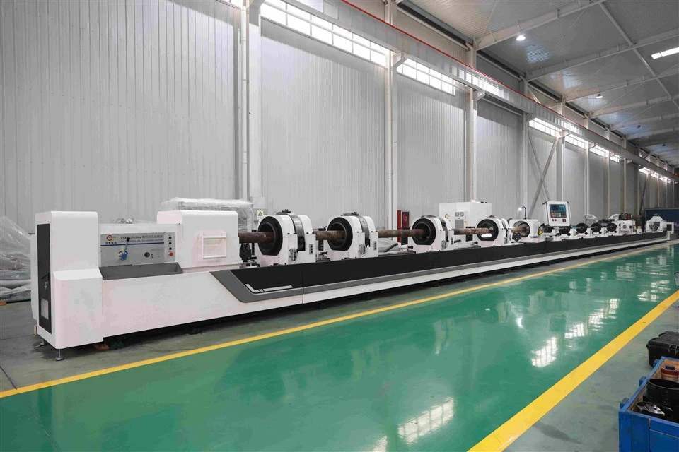 Deep Hole Drilling And Boring Machine
