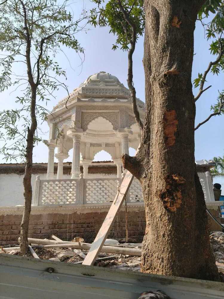 Makrana marble outdoor chhatri