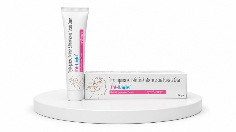 Hydroquinone Tretinoin And Mometasone Furoate Cream