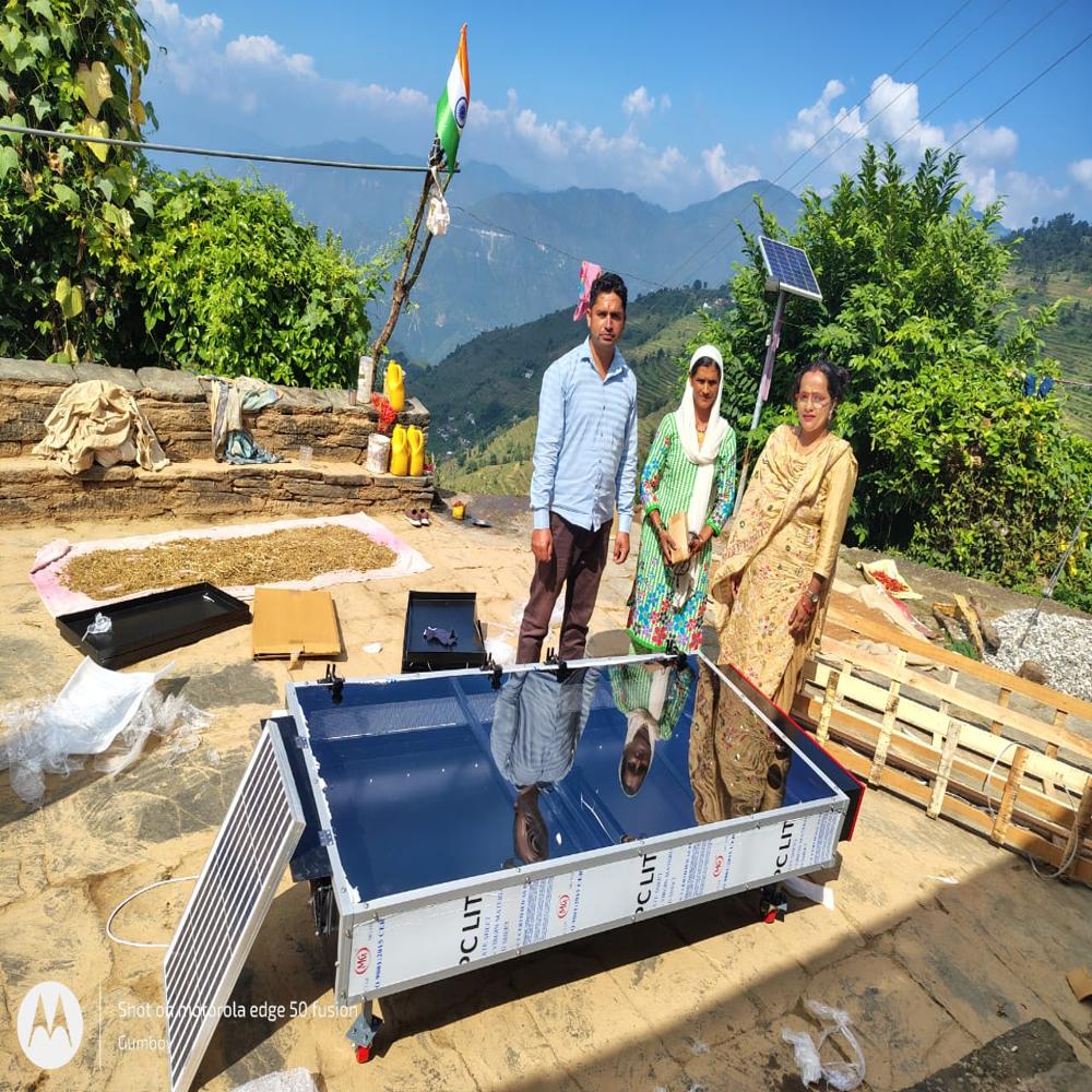 Solar Dryer For Neem Leaves