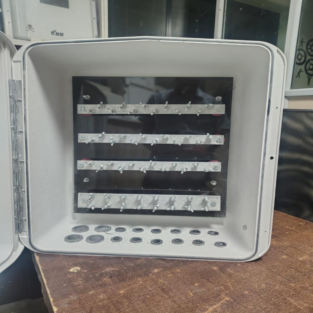 Bus Bar Box 4537