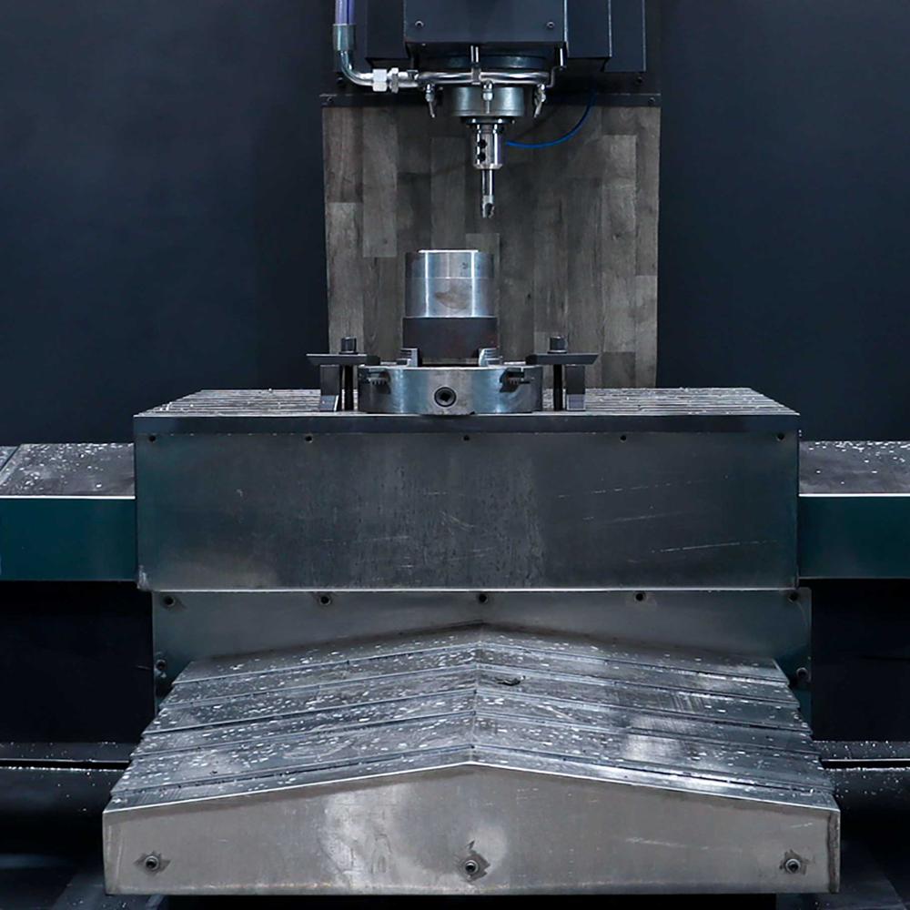 Tcp-vx-1000 (3 Axis) Vmc Drilling Machine - Color: White