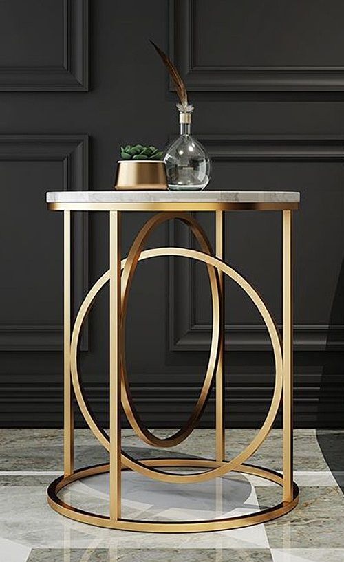 Iron Table - Color: Black / Metallic / Painted