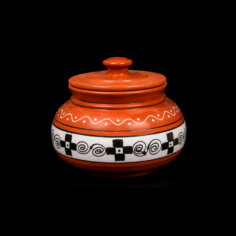 Clay curd pot