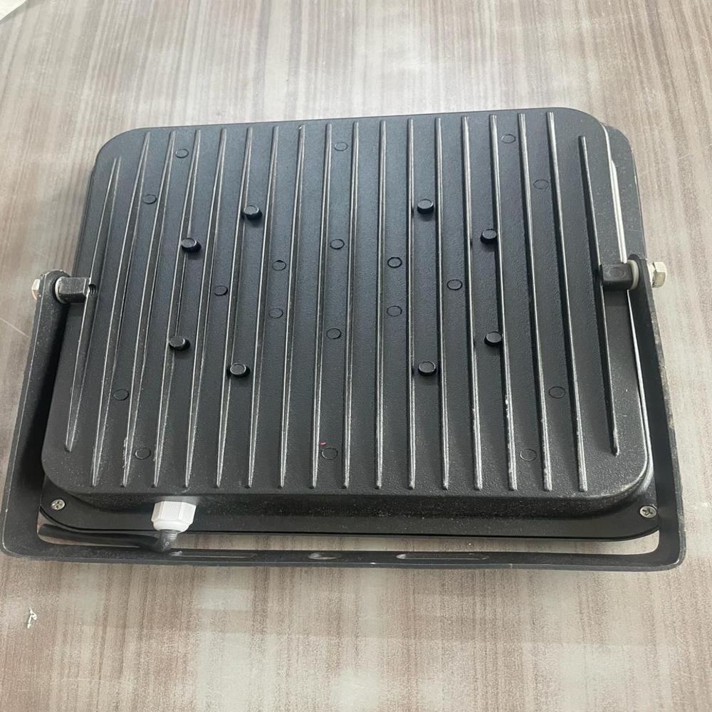 LED FLOOD LIGHT 100W